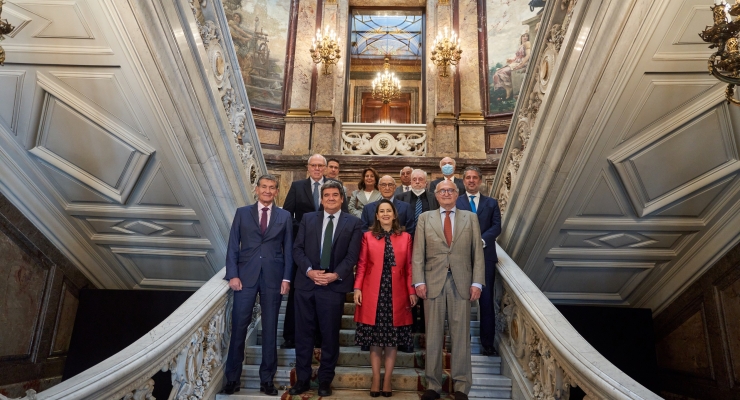 Ministro de Trabajo, Ángel Custodio Cabrera, realiza visita a España