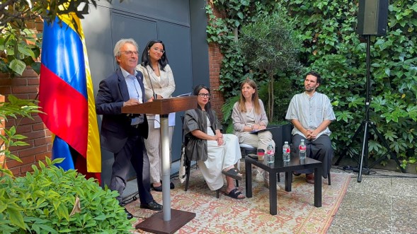 La Embajada de Colombia en España inaugura la exposición “Un herbario imaginado y un acertijo de rocas perdidas: Aproximaciones contemporáneas a Alexander von Humboldt y José Celestino Mutis”