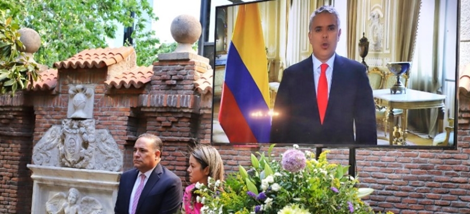 Colombia honra y distingue a seis españoles por su contribución al país