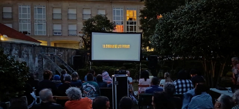 El cine colombiano llega a Illa de Arousa con la proyección de la película La Ciudad de las Fieras