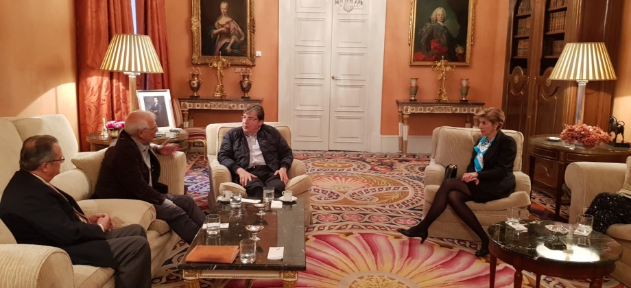 Canciller promovió el apoyo al Presidente de Venezuela, Juan Guaidó, en la reunión que sostuvo con su homólogo de España